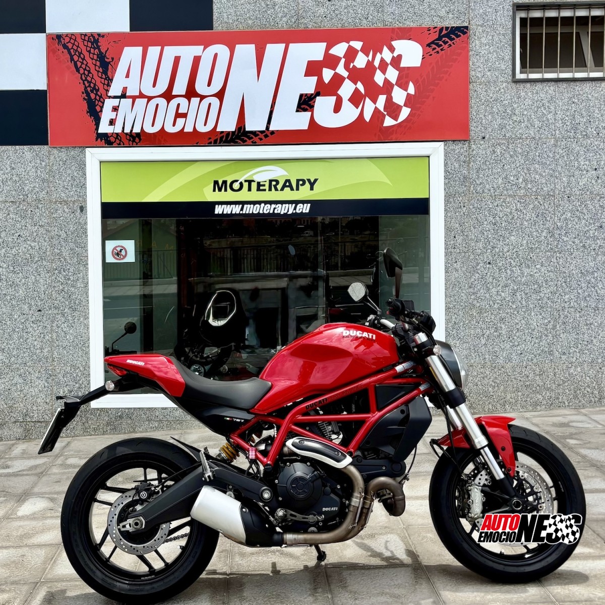 DUCATI , MONSTER  A-2