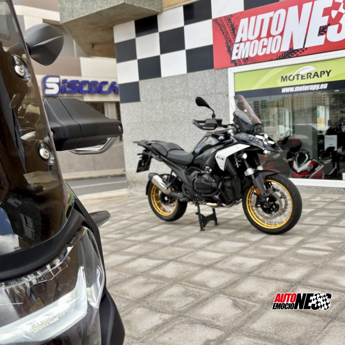 BMW, R 1300 GS TRIPLE BLACK