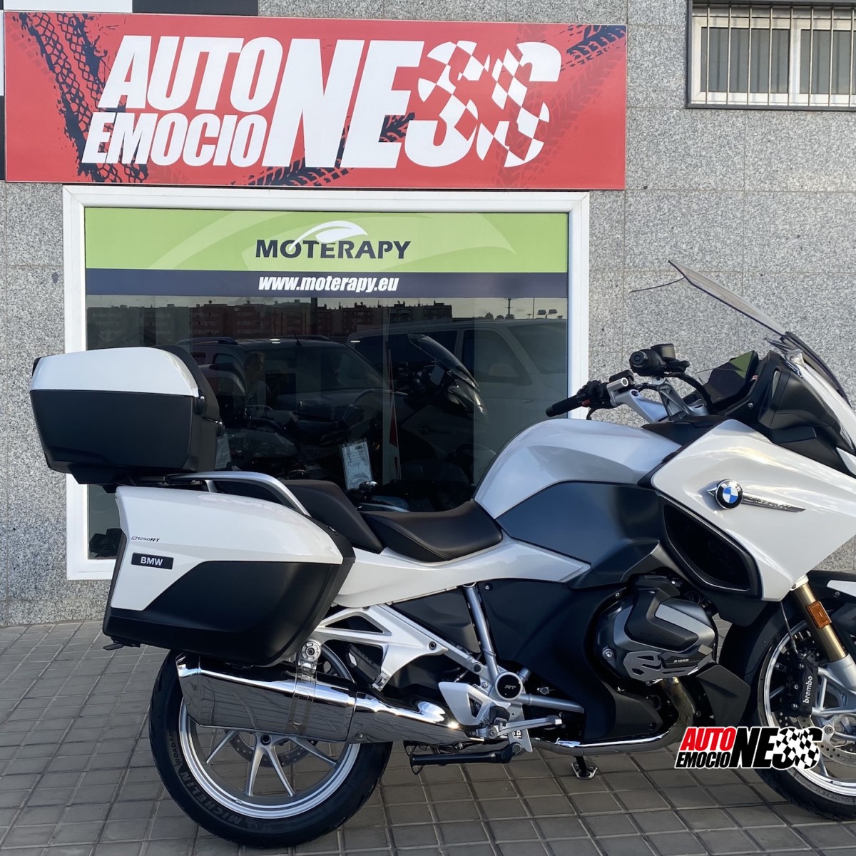 BMW, R 1250 RT AUDIO SYSTEM 