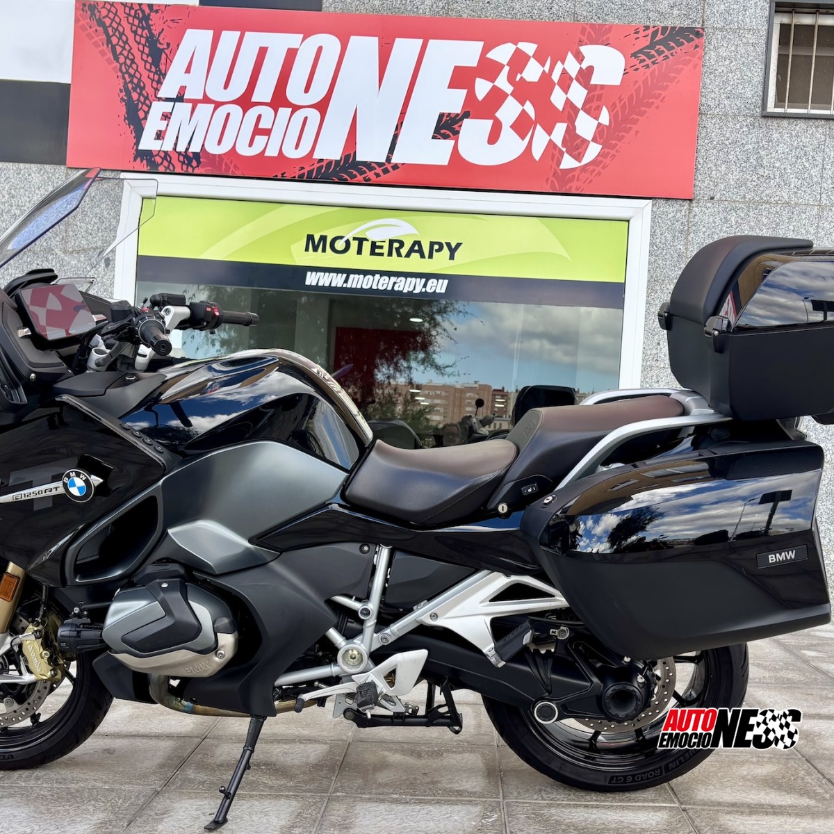 BMW, R 1250 RT TRIPLE BLACK