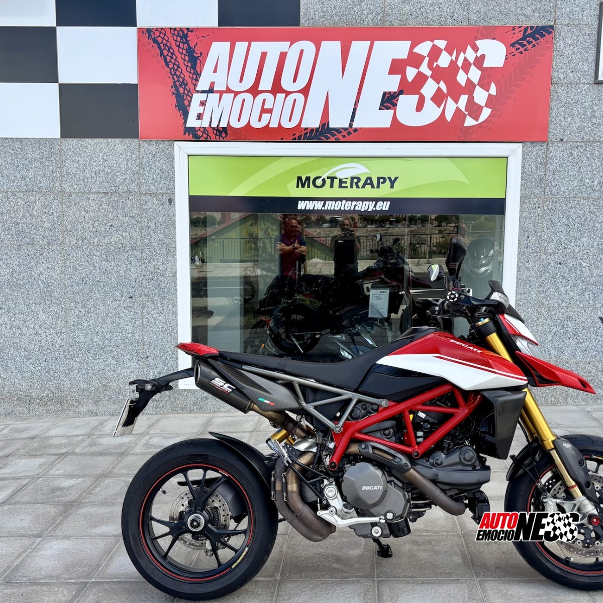 DUCATI, HYPERMOTARD SP