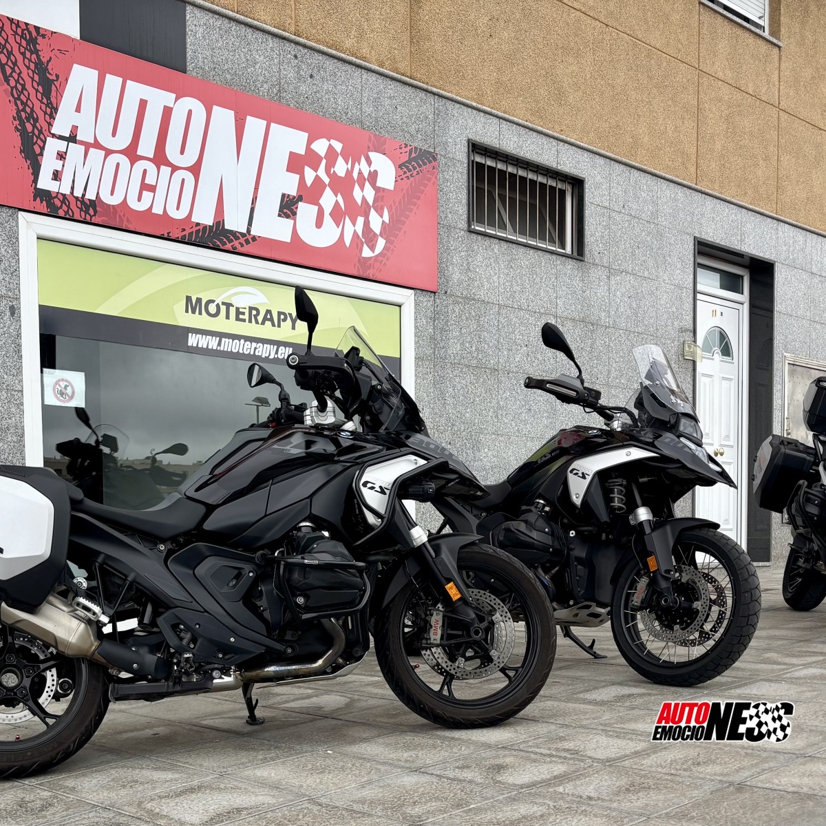 BMW, R 1300 GS TRIPLE BLACK TRAVEL