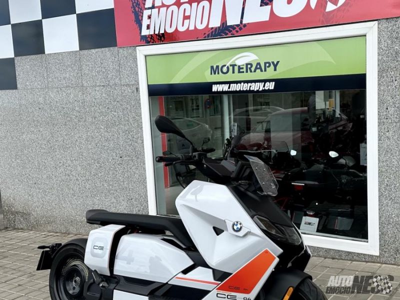 HACIA FALTA UN SCOOTER ELÉCTRICO DE CALIDAD 